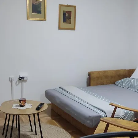Stan Na Dan Jovana Apartment