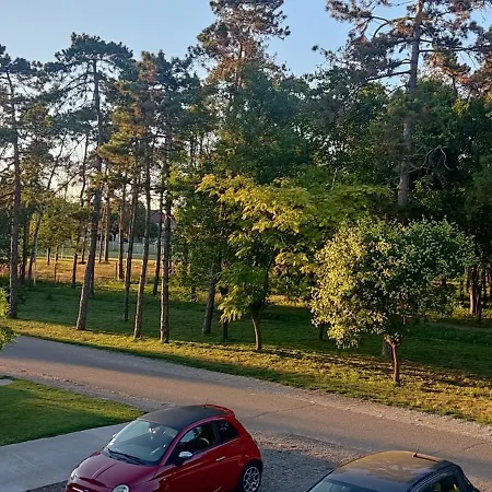 Apartment Stan Na Dan Jovana *